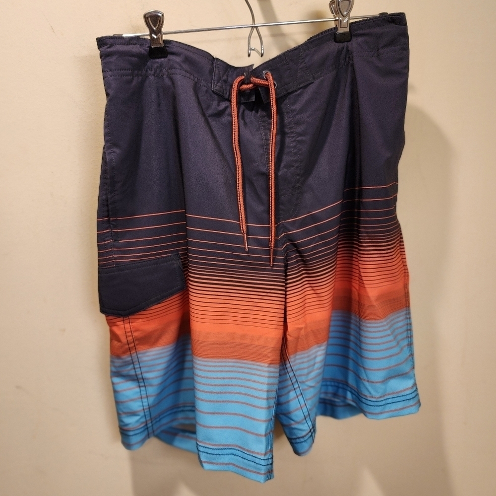 G George  Men's Board Shorts size M
